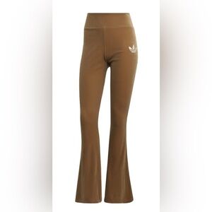 adidas - Women's Adicolor Heritage Now Flared Legging size small
Velvet